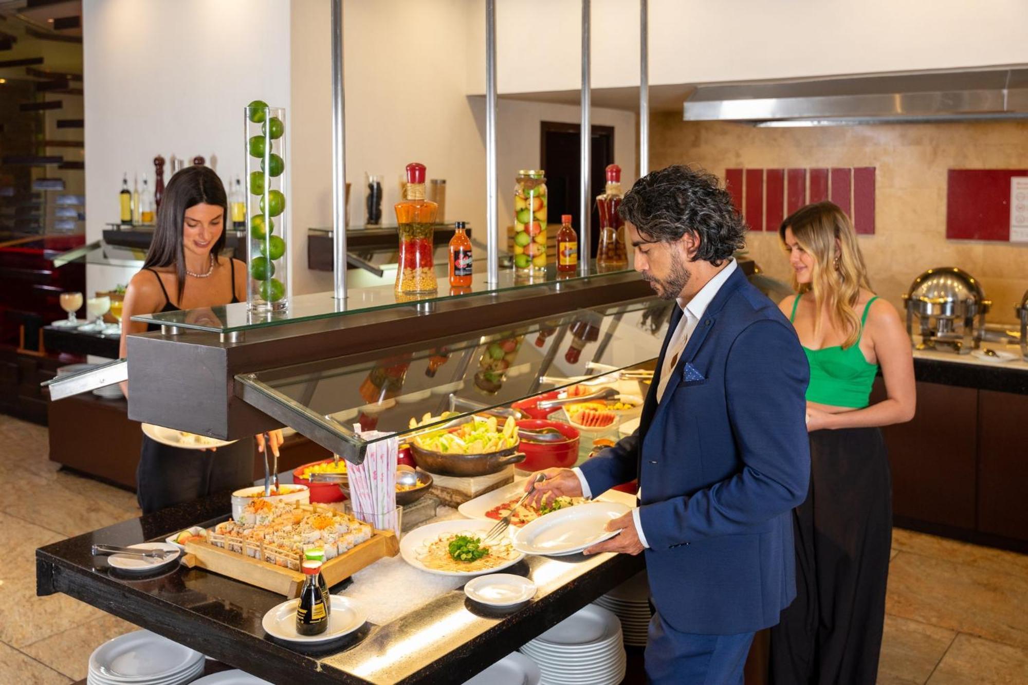 Hotel Real Intercontinental San Salvador By Ihg Exterior foto
