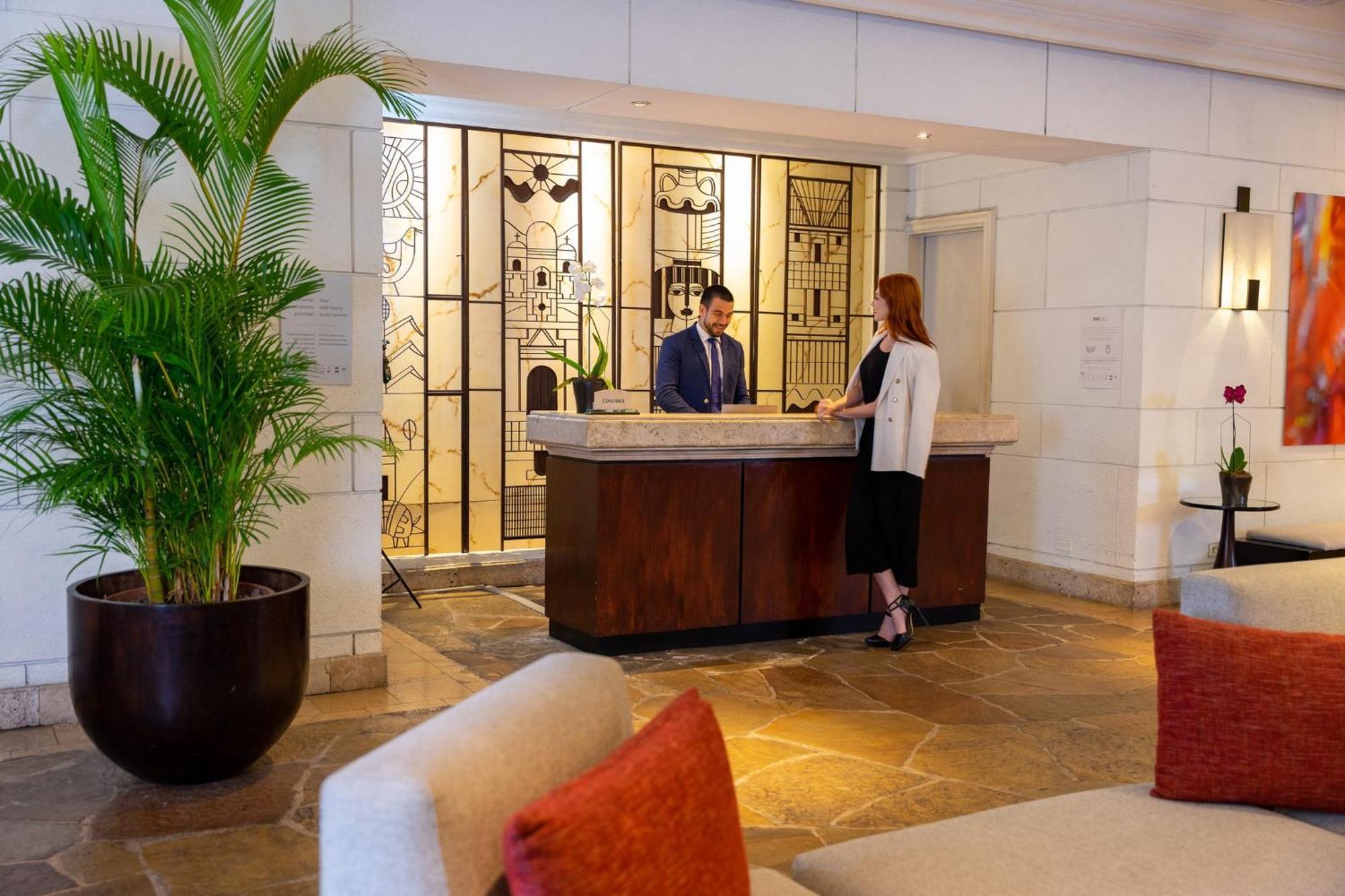 Hotel Real Intercontinental San Salvador By Ihg Exterior foto